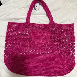 NWT New With Tags BTB Los Angeles Pink Heart Tote Bag